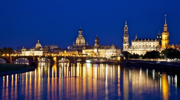 Dresden von der Albertbrücke aus gesehen | © Jiuguang Wang, Wikimedia Commons, CC-BY-SA-2.0