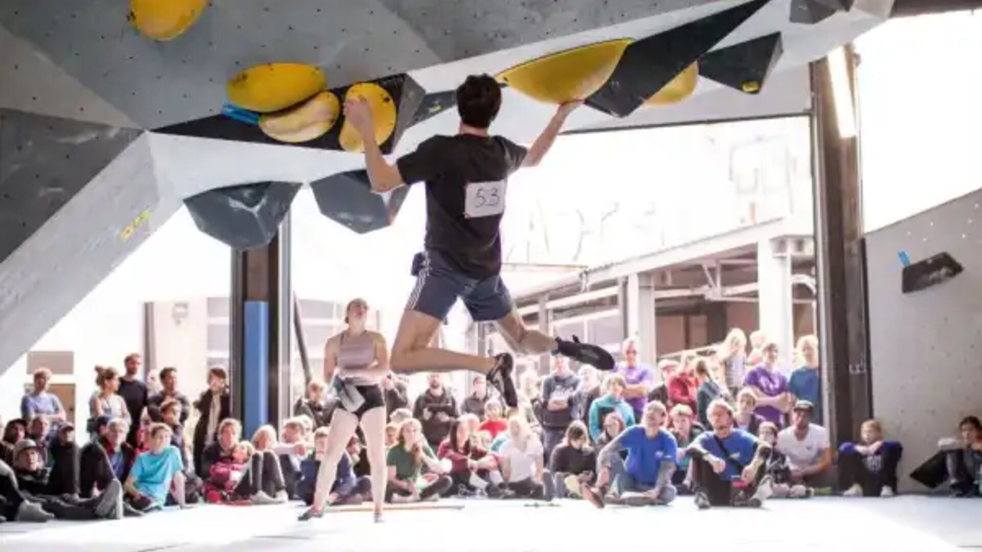 Landesmeisterschaft Bouldern 2022: Finale  Jugend-A Erwachsene | © Kilian Dorner